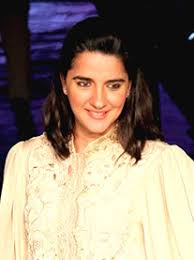 Shruti Seth Wikipedia Top 50 most sexiest bollywood actresses 2015. wikipedia
