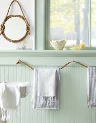 If you prefer to get a simpler design, then you should hang some nautical decor frame on your bathroom. Diy Nautical Decor That Makes A Splash