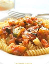 Spaghetti With Lobster Tails Sauce Recipe Zucchini Tomato Zucchini Pasta Recipes Tomato Pasta Sauce