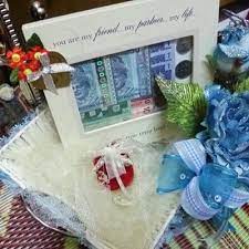 Gubahan mas kahwin rm300 frame 3d berminat nak tempah gubahan duit dalam frame 3d blh dm click link whatsapp di bio. Gambar Gubahan Duit Mas Kahwin Wang Hantaran Terkini