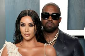 Kim kardashian west isn't a billionaire, but she does have an estimated net worth of $900 million. Kim Kardashian Is A Billionaire Kanye West Says How She Got There Evesham Nj News