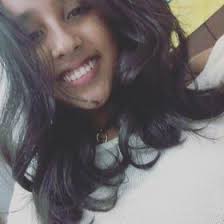 laura moncada (moncadanino)