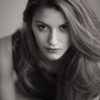 Sarah Brasfield's Instagram, Twitter & Facebook