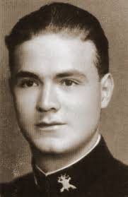 Felix Pablo's Instagram, Twitter & Facebook