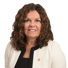 Julie Copley's Instagram, Twitter & Facebook