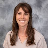 Lea Daigle's Instagram, Twitter & Facebook