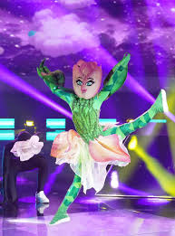 1 appearance 2 dance/music 3 clues 4 final guesses 5 trivia 6 videos 6.1 clues 6.2 performances 6.3 reveal 6.4 interview unmasked 7 gallery tulip is a humanoid depiction of a flower. The Masked Dancer Quarterfinal Spoilers Clues About Top 5 And The One Mask That Won T Be In Semifinals Meaww