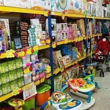 ‏كداي سربانيک‎‎) merupakan sejenis kedai kecil di sesebuah kawasan tepu bina yang menjual pelbagai barangan keperluan harian seperti makanan, minuman, alat tulis, kelengkapan tandas, dsb. Kedai Serbaneka Online Home Facebook