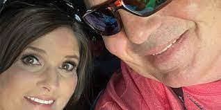 Janet Pannell's Instagram, Twitter & Facebook