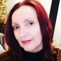 Deb Thorne's Instagram, Twitter & Facebook