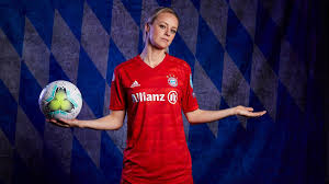 Amanda ilestedt is a swedish footballer, born on 17 january 1993 in sölvesborg, sweden. Amanda Ilestedt On Twitter Tack Och Detsamma Till Dig