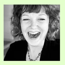 Y'all be pretending to be crazy, I really be showing up to houses 😭