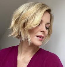 SIENNA LIGHT BLONDE MIX BEACH WAVE SHOULDER LENGTH