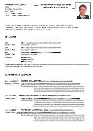 El curriculum vitae o currículo es un documento en el que exponemos, junto a nuestros datos personales básicos, nuestros méritos formativos y profesionales. Curriculum Vitae 1 Hoja Modelo De Curriculum Vitae Curriculum Vitae Curriculum Resume Examples