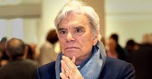 Après la comédie, la chanson, le foot, la politique, la télévision. Bernard Tapie Malade Ophelie Winter Lui A Conseille Un Medecin Tibetain Fantastique