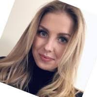 Amanda Lindquist's Instagram, Twitter & Facebook