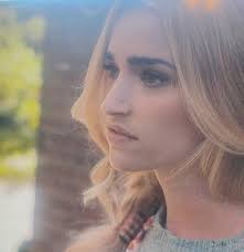 If 'Ginny and Georgia, The After-party' is the sequel, why was it made  before 'Ginny and Georgia'? (Am I making sense?) Anyhoo.... which one  should I watch first?