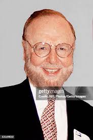 Jacque Lewis of the Tampa Bay Buccaneers poses for his 2005 NFL... News  Photo