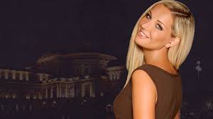 Популярная оперная певица, обладающая прекрасным голосом, актриса, бывший депутат государственной думы россии. Maksakova Mariya Petrovna Igenbergs Biografiya Novosti Foto Data Rozhdeniya Press Dose Personalii Globalmsk Ru