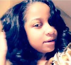 The internet was a buzz not too long ago when toya wright posted this picture of her hair au natural on instagram. Toya Wright Shows Off Natural Hairstyle While Very Pregnant Rolling Out