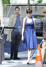 It stars anne hathaway and jim sturgess, with patricia clarkson. Loved This Dress From The Movie One Day Worn By Anne Hathaway S Character She Was Very French Chic Anne Hathaway Incredible Film Fashion Film