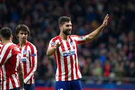Martín es atlético y muy bueno para los deportes.martin's athletic and very good at sports. Atletico Madrid Star Felipe Monteiro Dealt Copa America Injury Blow Football Espana
