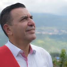 Gilberto Moreno Paisano y Amigo