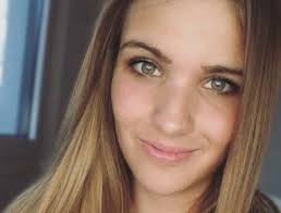 Gift ved første blik-Evas datter blander sig: 'Det var virkelig hårdt at  vide'