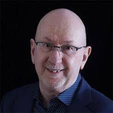 Gerardo Smith's Instagram, Twitter & Facebook