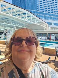 I got onboard the cruise ship early this morning. It's a beautiful day!