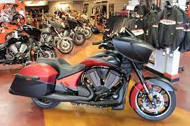 2015 Victory Cross Country Two Tone Suede Sunset Red Over Black Stock 1983 Coastal Victory Indian Motor Victory Motorcycle Motorcycle Victory Motorcycles