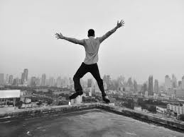 We did not find results for: Suspected Criminal Dies After He Jumps Off Building To Escape Cops