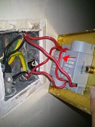 Connecting up a double switch light is essentially the same as connecting up a single switch light. Replacing Double Dimmer With Double Switch Bridge Wire Diynot Forums