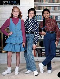 Fashion In The 1990s Clothing Styles Trends Pictures History 1990s Outfits 1990s Fashion 90s Fashion Outfits