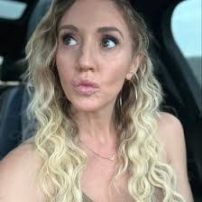 Cortney Allen's Instagram, Twitter & Facebook