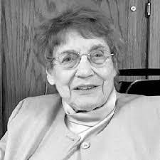 Ruth Nettleton's Instagram, Twitter & Facebook