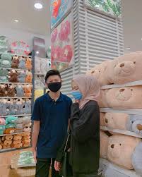 Roddy ricch the box official music video. Ramai Makan Hati Menginjak Usia 15 Tahun Marissa Dania Dah Ada Kekasih Hati