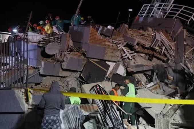 Động đất kép tại Venezuela: Số người thương vong gần 800, cứu hộ chạy đua  với thời gian, các nước tỏ ý sẵn sàng hỗ trợ - Báo Thế Giới & Việt Nam