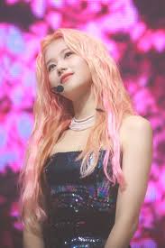 イヤらしい身体で4545誘発 twiceサナの足フェチエロ画像 20pics 脚フェチ天国 twice サナ サナ twice スタイル