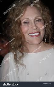 3+ Hundred Dunaway Faye Royalty-Free Images, Stock Photos & Pictures