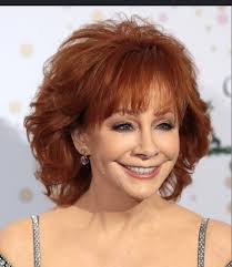 Carla Landes's Instagram, Twitter & Facebook