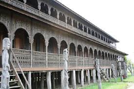 Rumah adat aceh, rumah krong bade. Rumah Lamin Rumah Adat Kalimantan Timur Tradisikita