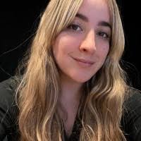 600+ perfiles de «Loya»