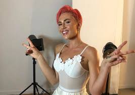 Maybe you would like to learn more about one of these? Elena Tsagkrinoy Amore To Neo Ths Hit Kai To Gemato Ais8hsiasmo Video
