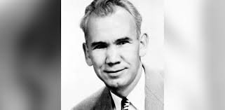 Phil Kerr's Instagram, Twitter & Facebook