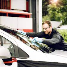 Carglass als Arbeitgeber: Gehalt, Karriere, Benefits