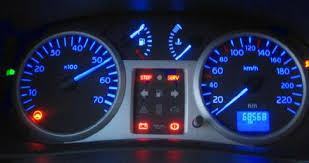 Un 2e voyant s'allume maintenant de temps en temps. Probleme Technique Clio 2 Demarre Tres Bien Mais Cale Sur Accelerat Clio Renault Forum Marques Automobile Forum Auto