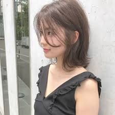 hair ヘアー はスタイリスト モデルが発信するヘアスタイルを中心に トレンド情報が集まるサイトです 20万枚以上のヘアスナップから髪型 ヘアアレンジをチェックしたり ファッション メイク ネイル 恋愛の最新まとめが見つかります 髪 ミディアム 髪 色