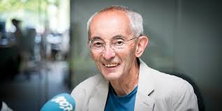 Monarchie wäert sech opléisen "wéi eng Aspro an engem Glas Waasser"