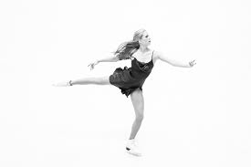 Figure Skater Weaver To Host Open Ice Show In Aid Of Covid 19 Relief